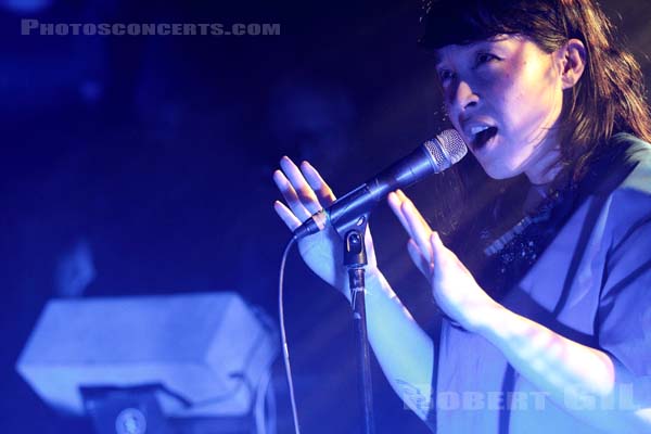 LITTLE DRAGON - 2014-03-05 - PARIS - La Maroquinerie - 